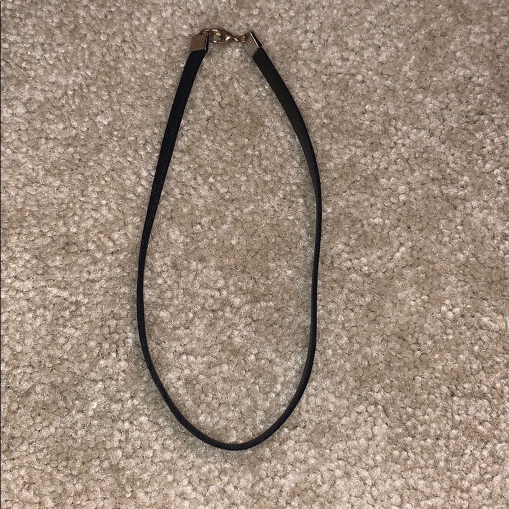 black choker